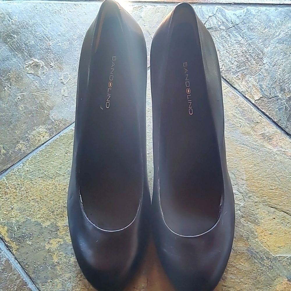 Black Bandalino Platform Pumps